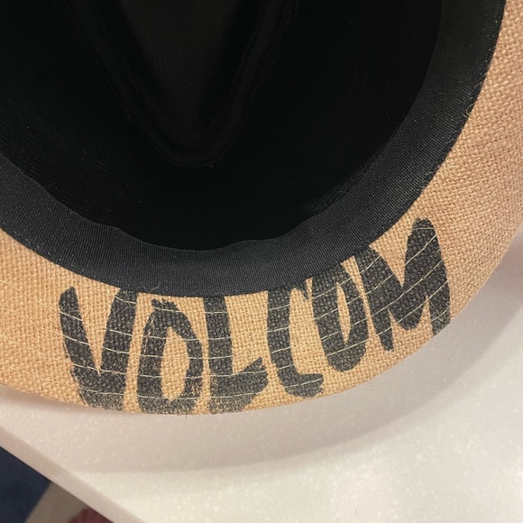 Volcom Fedora style Beige Textured Hat - NWT - Picture 3 of 4